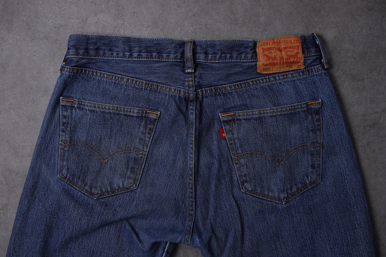 Jeans Vintage Levi’s 501® (W34 L32 - IT 48 50)