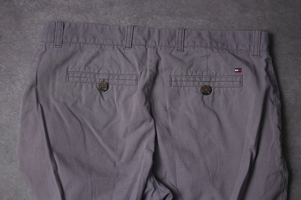 Pantaloni Chino Vintage Tommy Hilfiger (W31 L30 - IT 46 48)