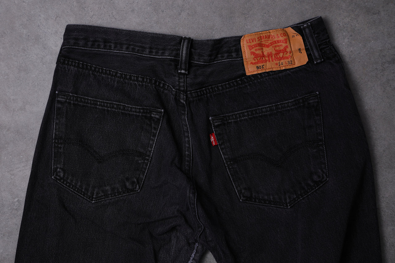 Jeans Vintage Levi’s 501® (W34 L32 - IT 48 50)