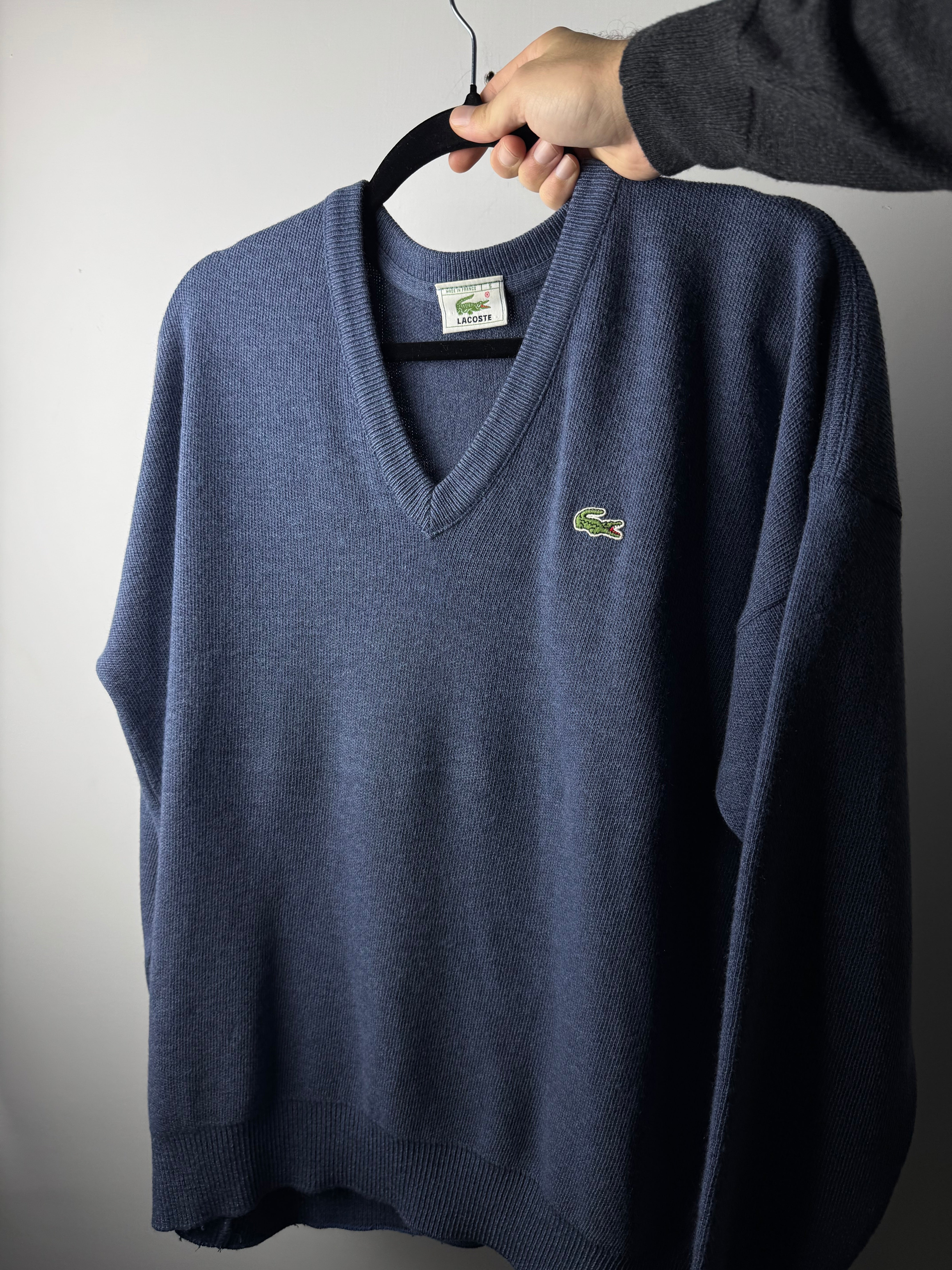 Maglione Lacoste scollo a V blu polvere - L