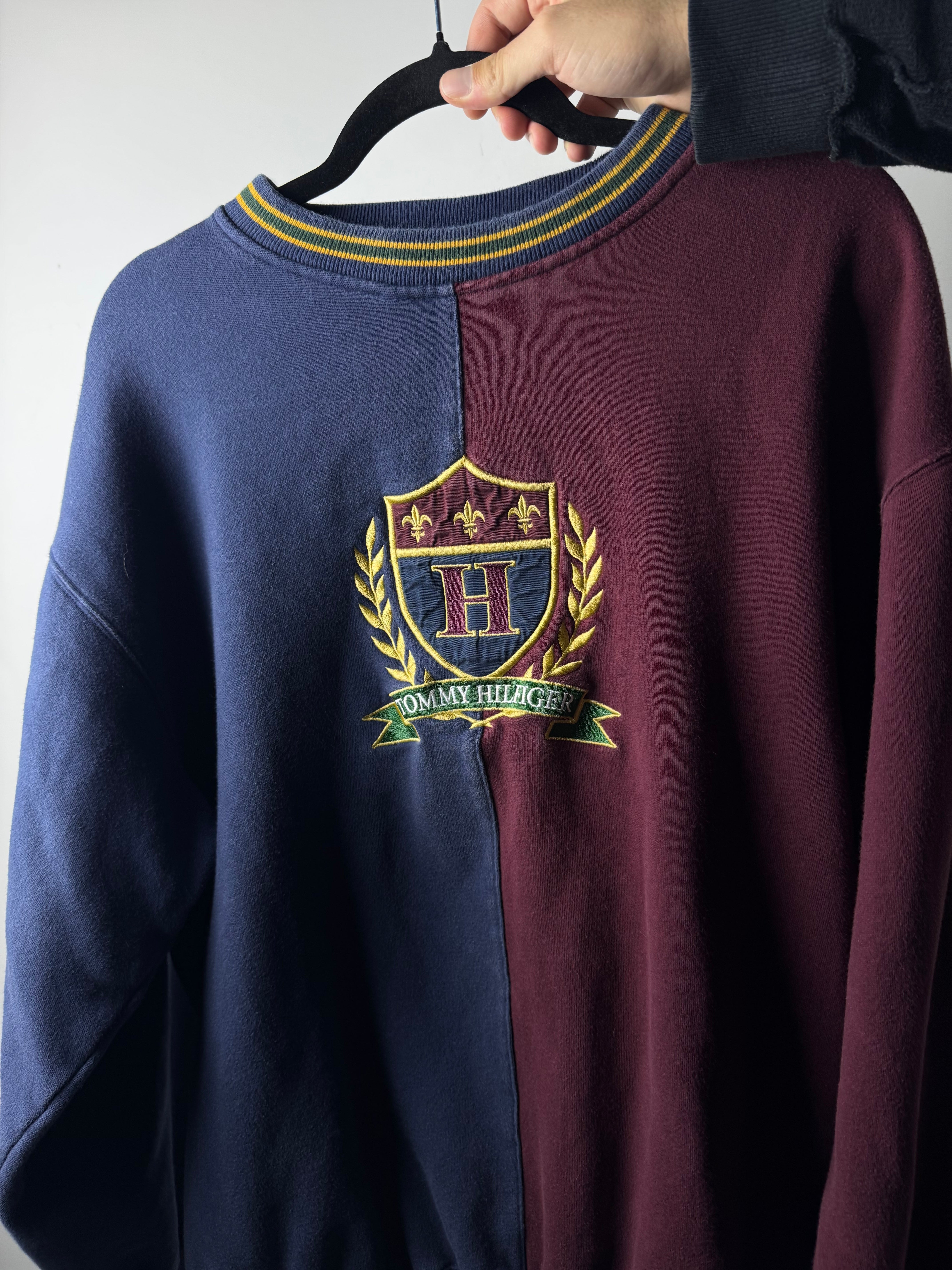 Felpa Vintage Tommy Hilfiger Rossa e blu - M