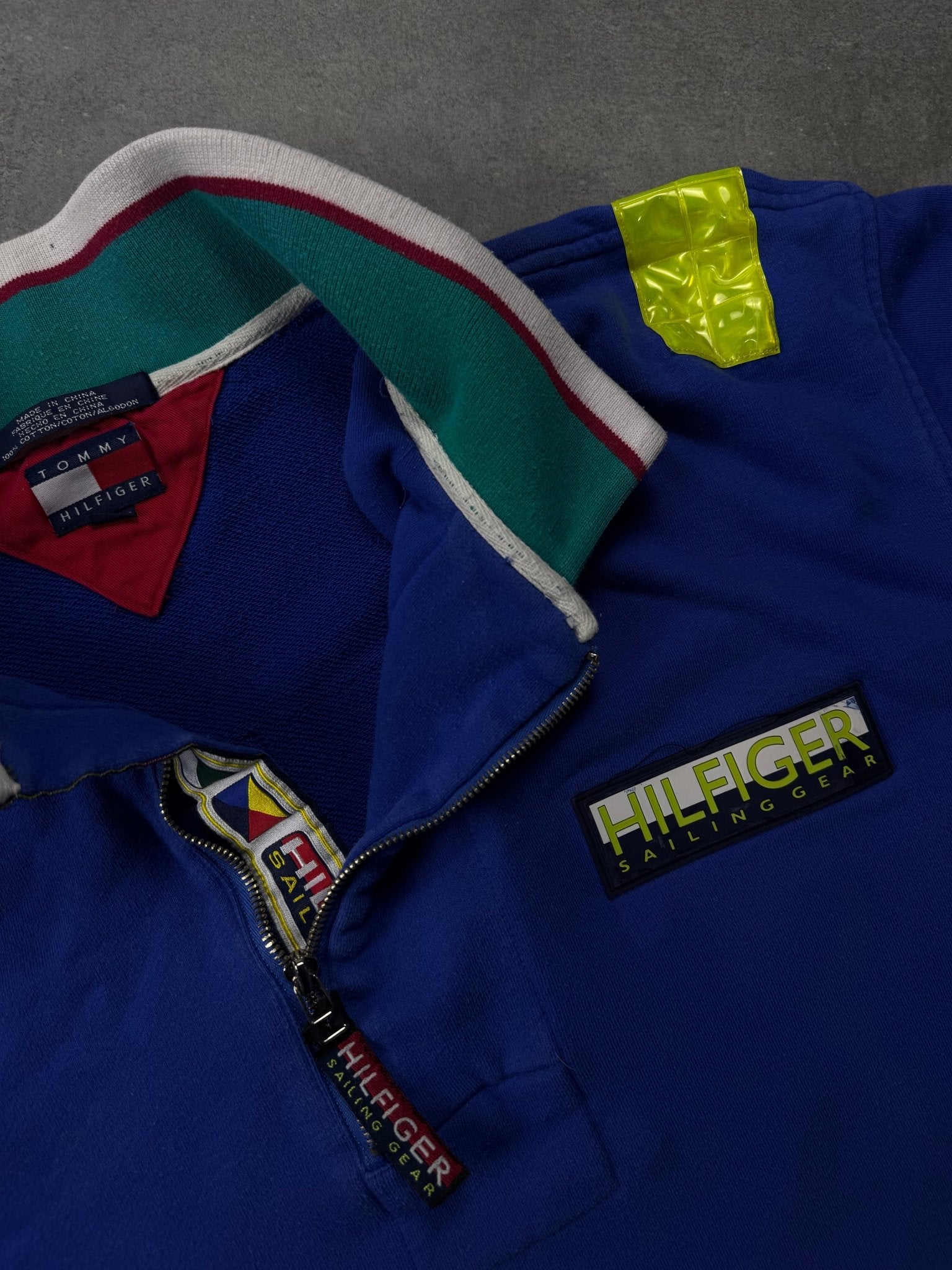Felpa Vintage Tommy Hilfiger Sailing Gear 90's (XL) RARA - Barrique Vintage Shop