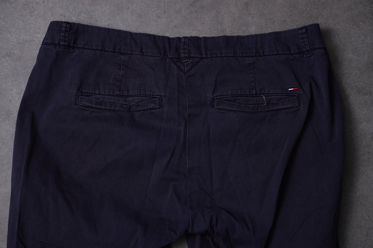 Pantaloni Chino Vintage Tommy Hilfiger (W31 L30 - IT 46 48) - Barrique Vintage Shop